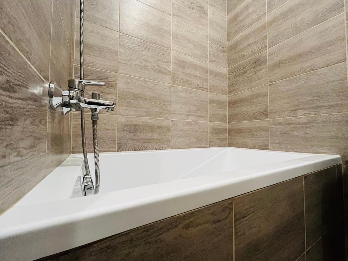 Apartma Luxura ジェチーン エクステリア 写真