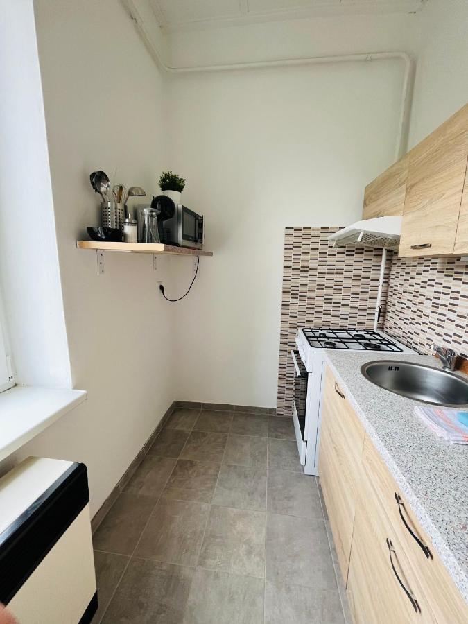 Apartma Luxura ジェチーン エクステリア 写真