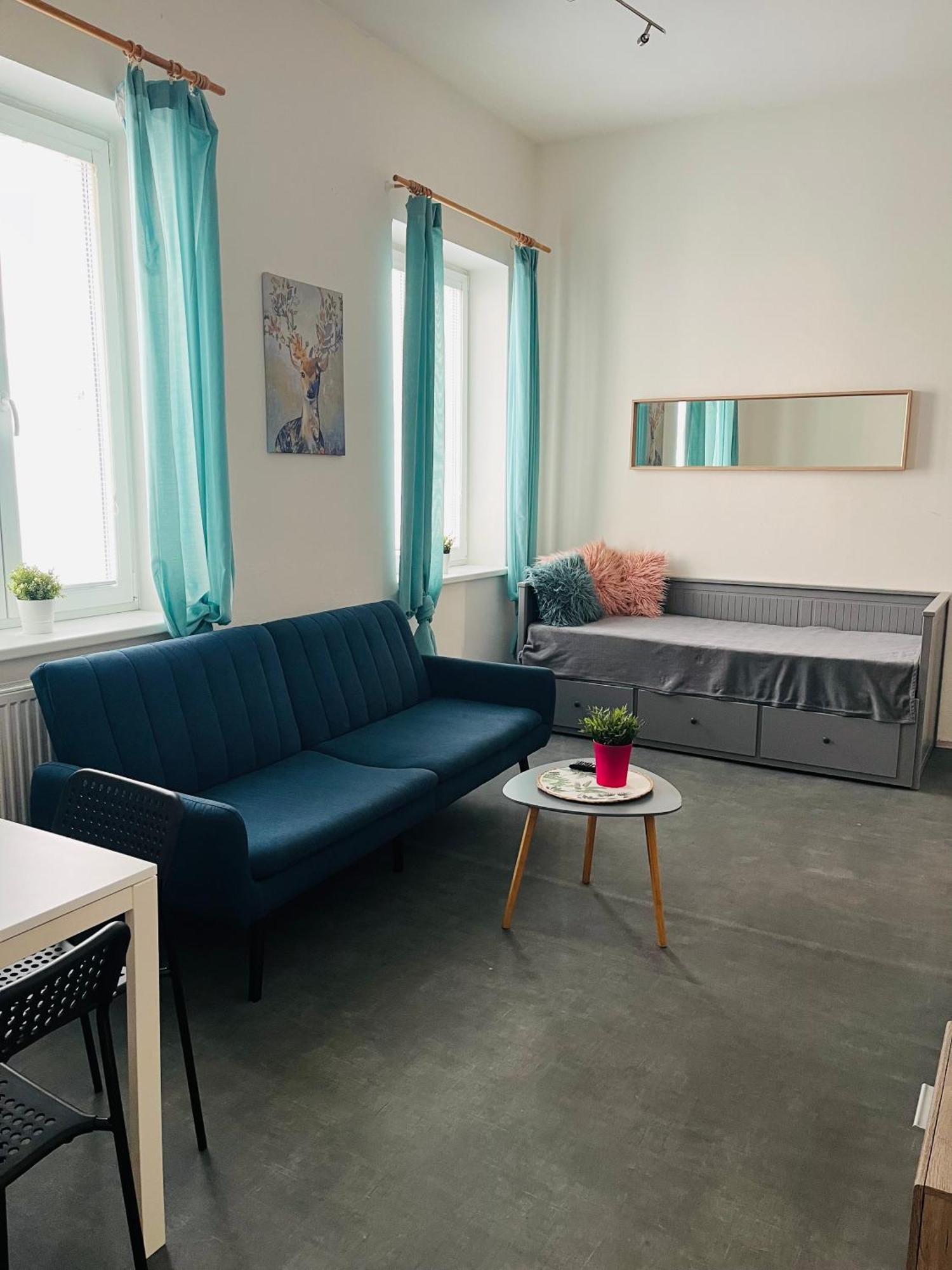 Apartma Luxura ジェチーン エクステリア 写真